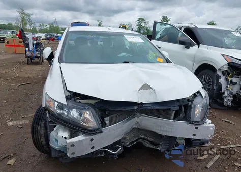 2013 Honda Civic Lx z USA, uszkodzony, nr VIN 2HGFB2F52DH545087